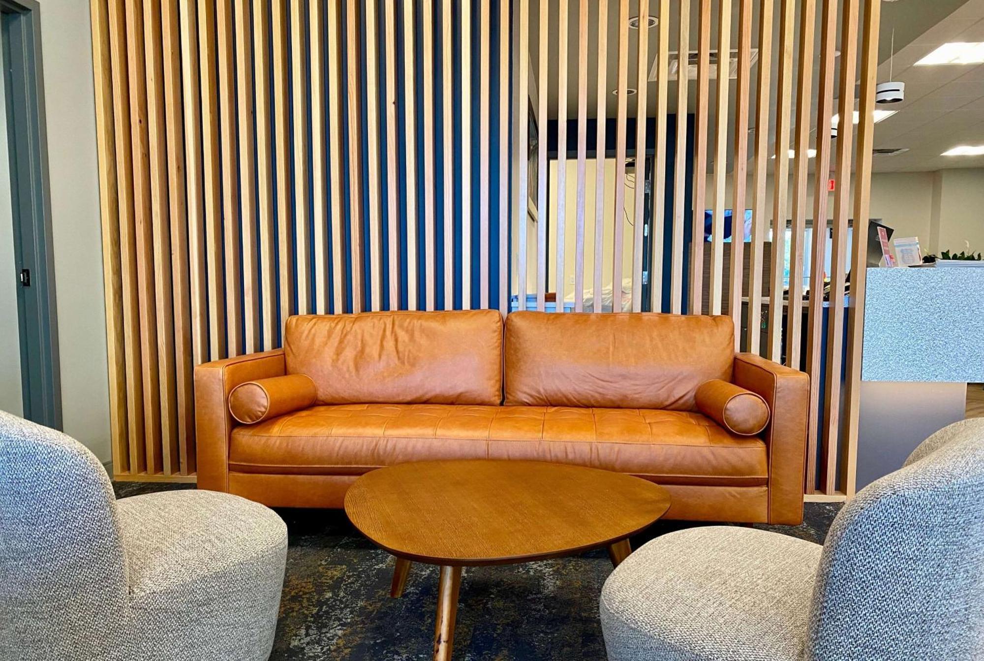 Howard Johnson By Wyndham Winnipeg West Extérieur photo